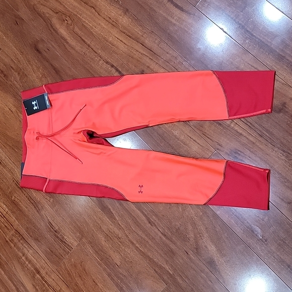 NWT Under Armour ankle leggings - Picture 2 of 16